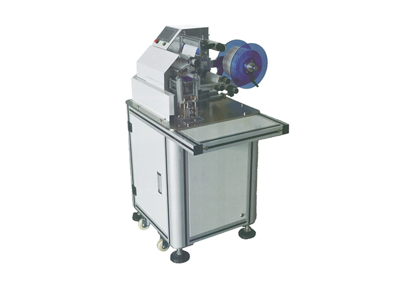 对折贴标机 型号：GS-T8001